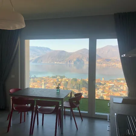 Apartment Il Cubo Di Anja Of Amazing View Pisogne